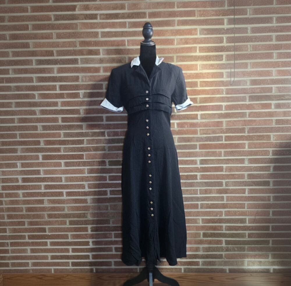 Vintage Anthony Mark Hankins Black Midi Shirtdress with White Collar & Cuffs